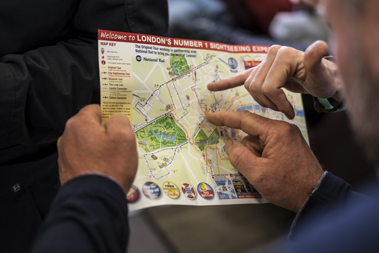 How to Start a Tour Guide Business