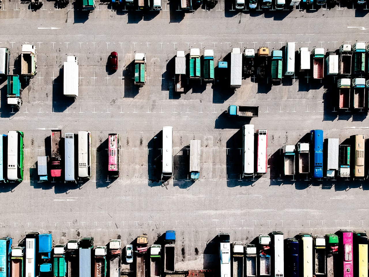 How to Start a Truck Dispatching Business