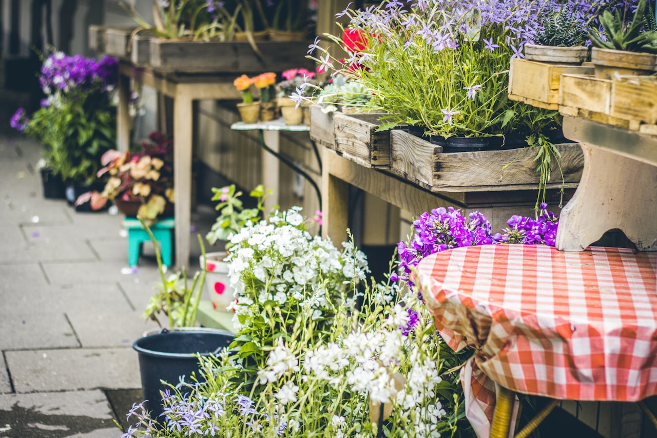 How to Start a Florist Business