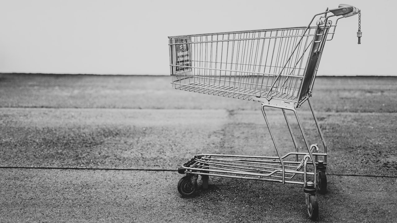 How to Start a Wholesale Business and Build Your Supply Chain