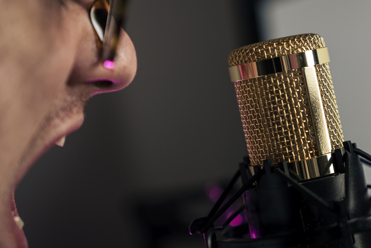 How to Start a Voiceover Business from Home