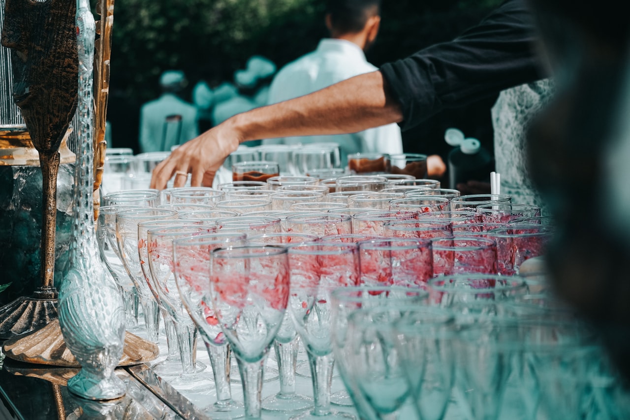 How to Start a Mobile Bartending Business
